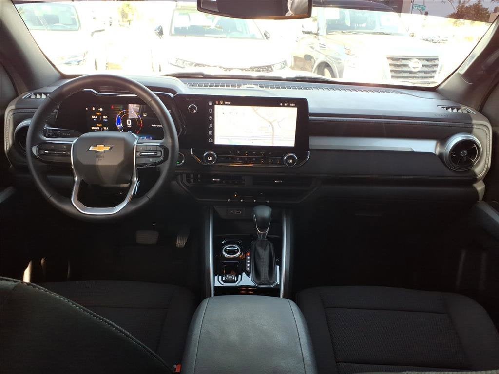 2025 Chevrolet Colorado WT/LT