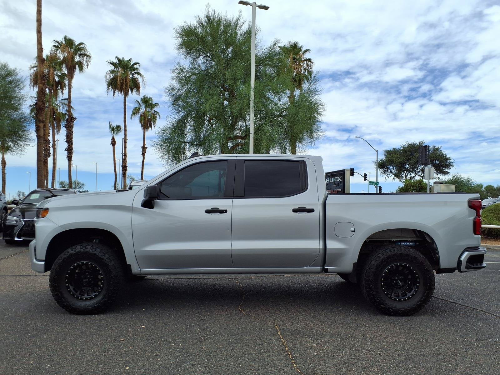2020 Chevrolet Silverado 1500 Custom