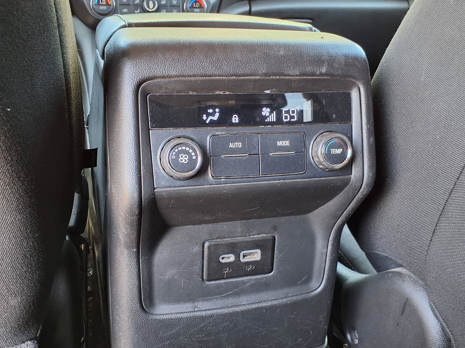 2020 GMC Acadia SLE