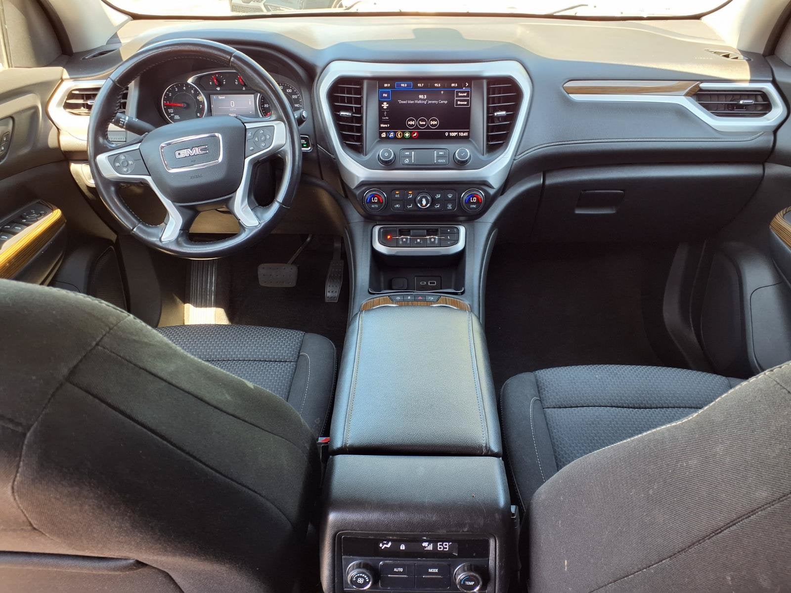 2020 GMC Acadia SLE