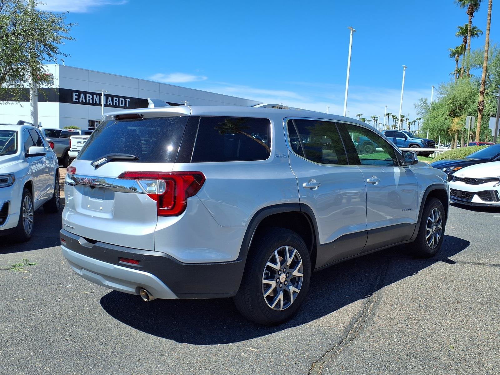 2020 GMC Acadia SLE