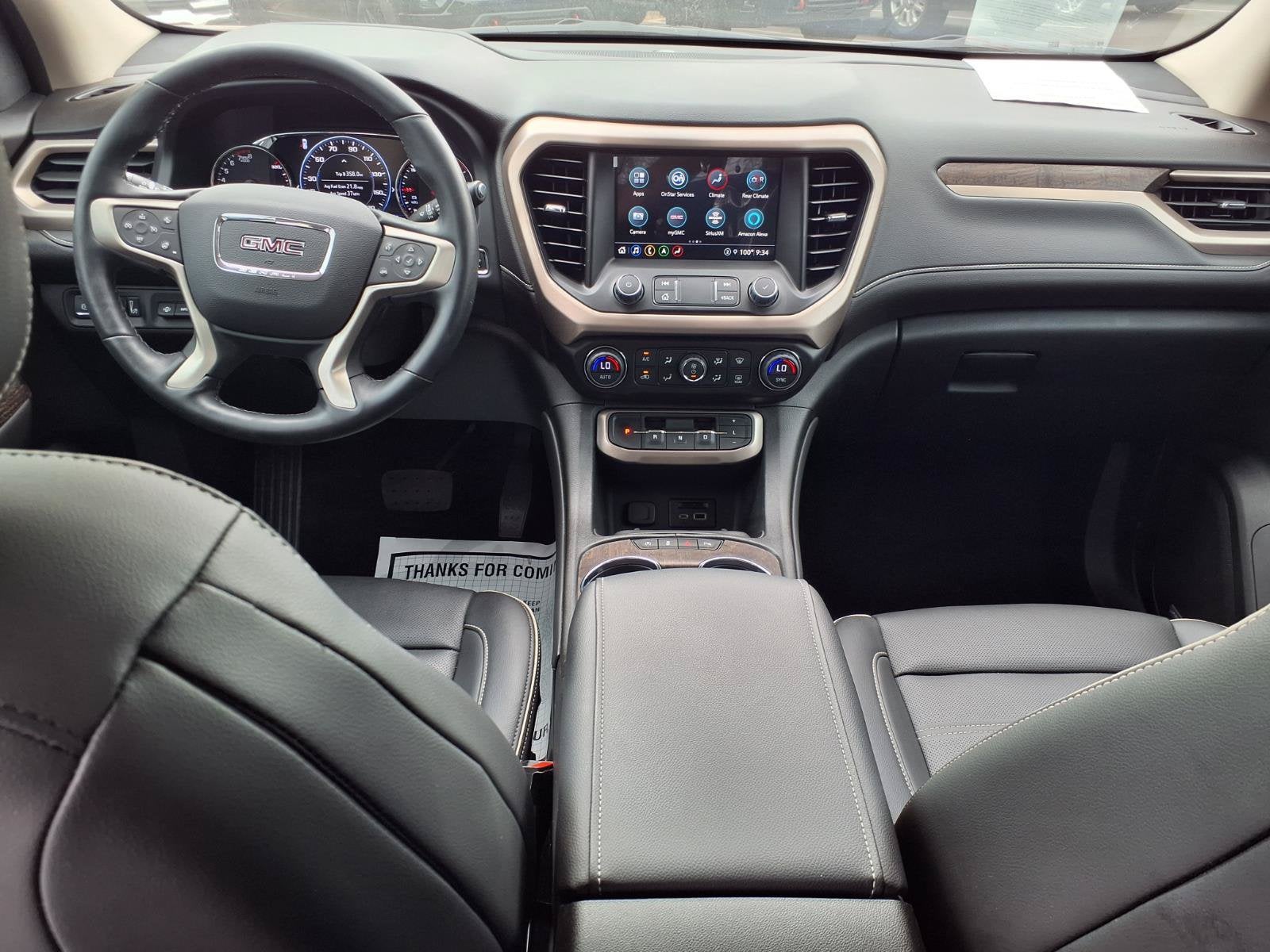 2023 GMC Acadia Denali