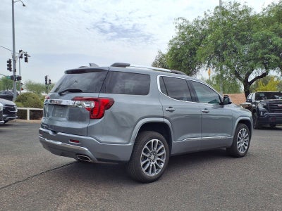 2023 GMC Acadia Denali