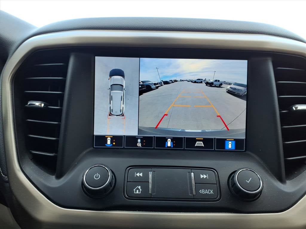 2022 GMC Acadia Denali