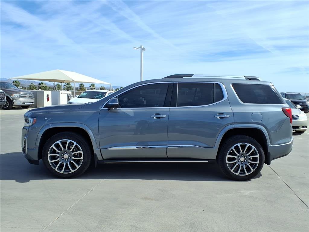 2022 GMC Acadia Denali