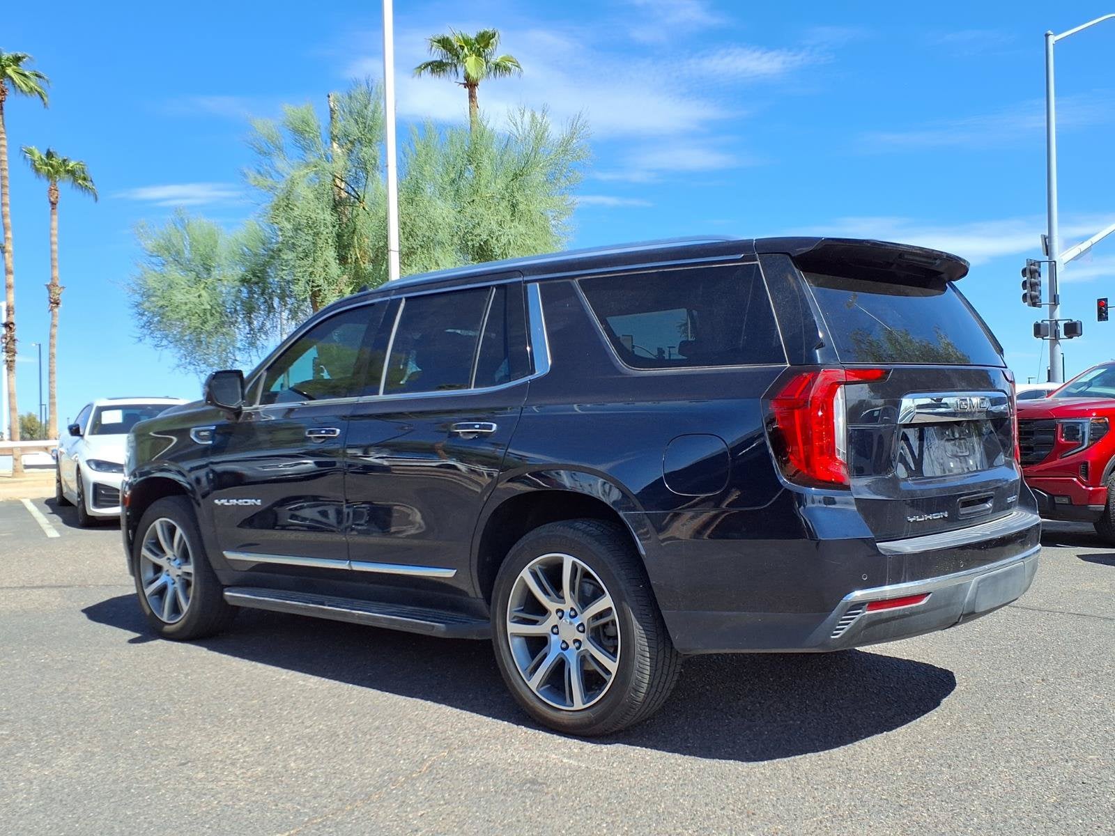 2021 GMC Yukon SLT