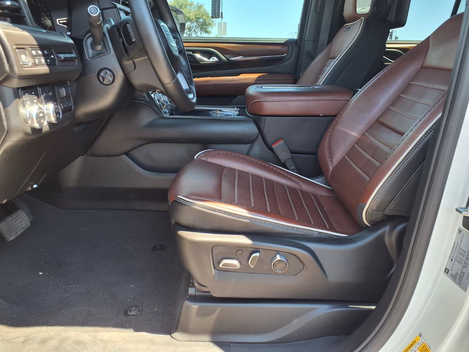 2024 GMC Yukon Denali Ultimate