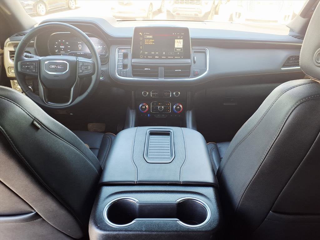 2024 GMC Yukon XL AT4