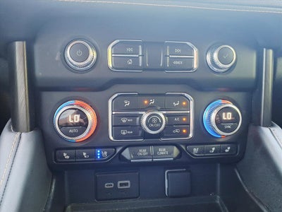 2024 GMC Yukon XL AT4