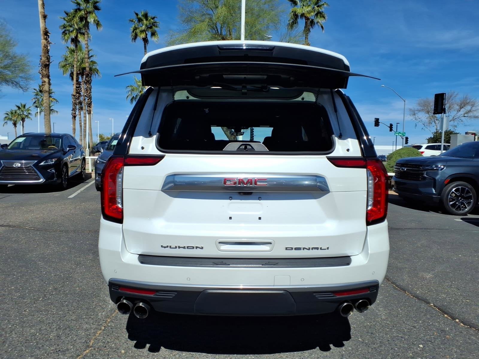 2022 GMC Yukon XL Denali