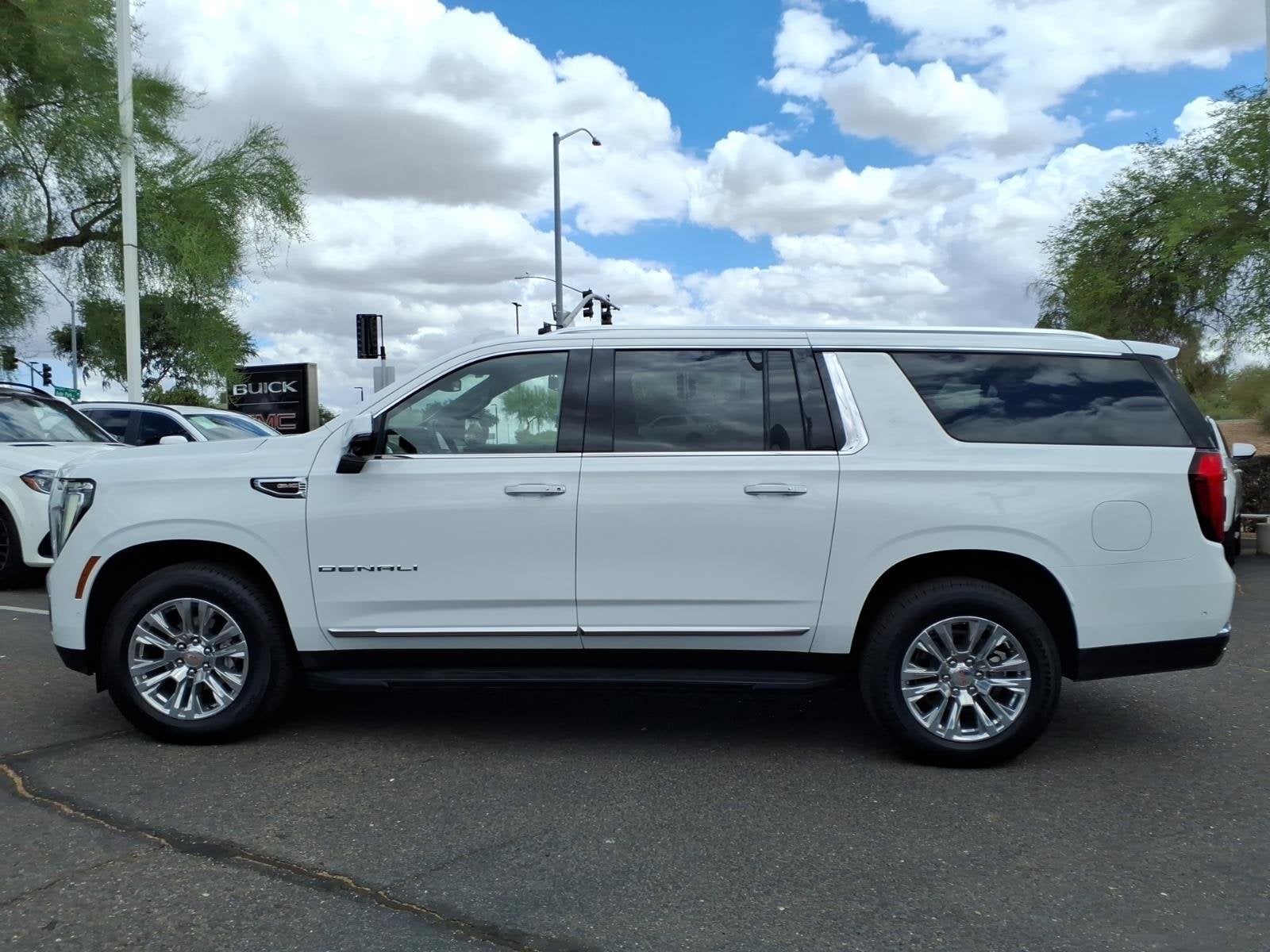 2025 GMC Yukon XL Denali