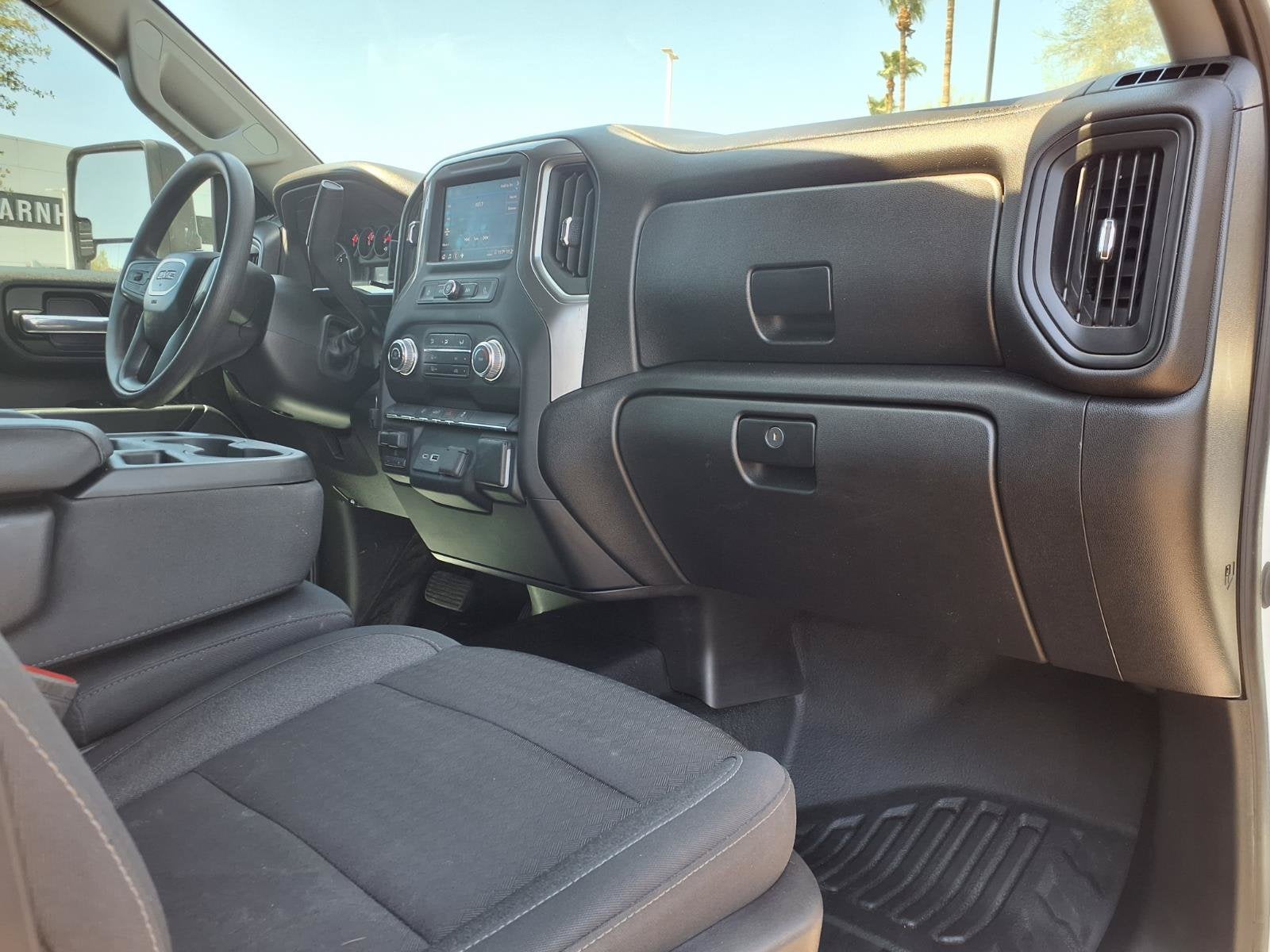 2024 GMC Sierra 2500 HD Pro