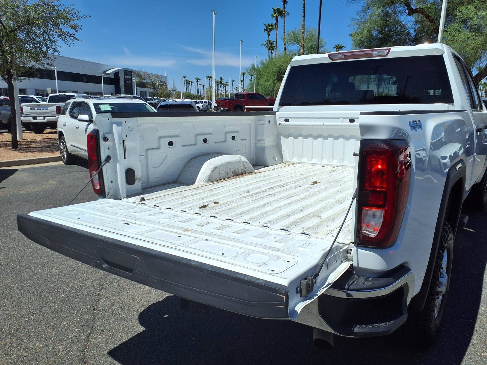2024 GMC Sierra 2500 HD Pro