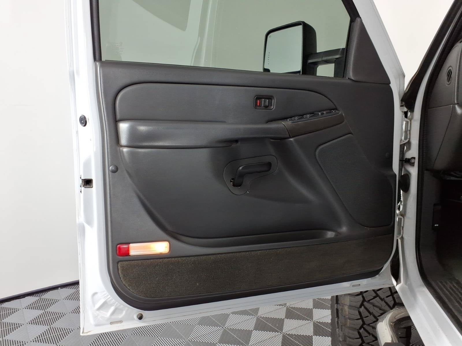 2005 GMC Sierra 2500 HD SLE