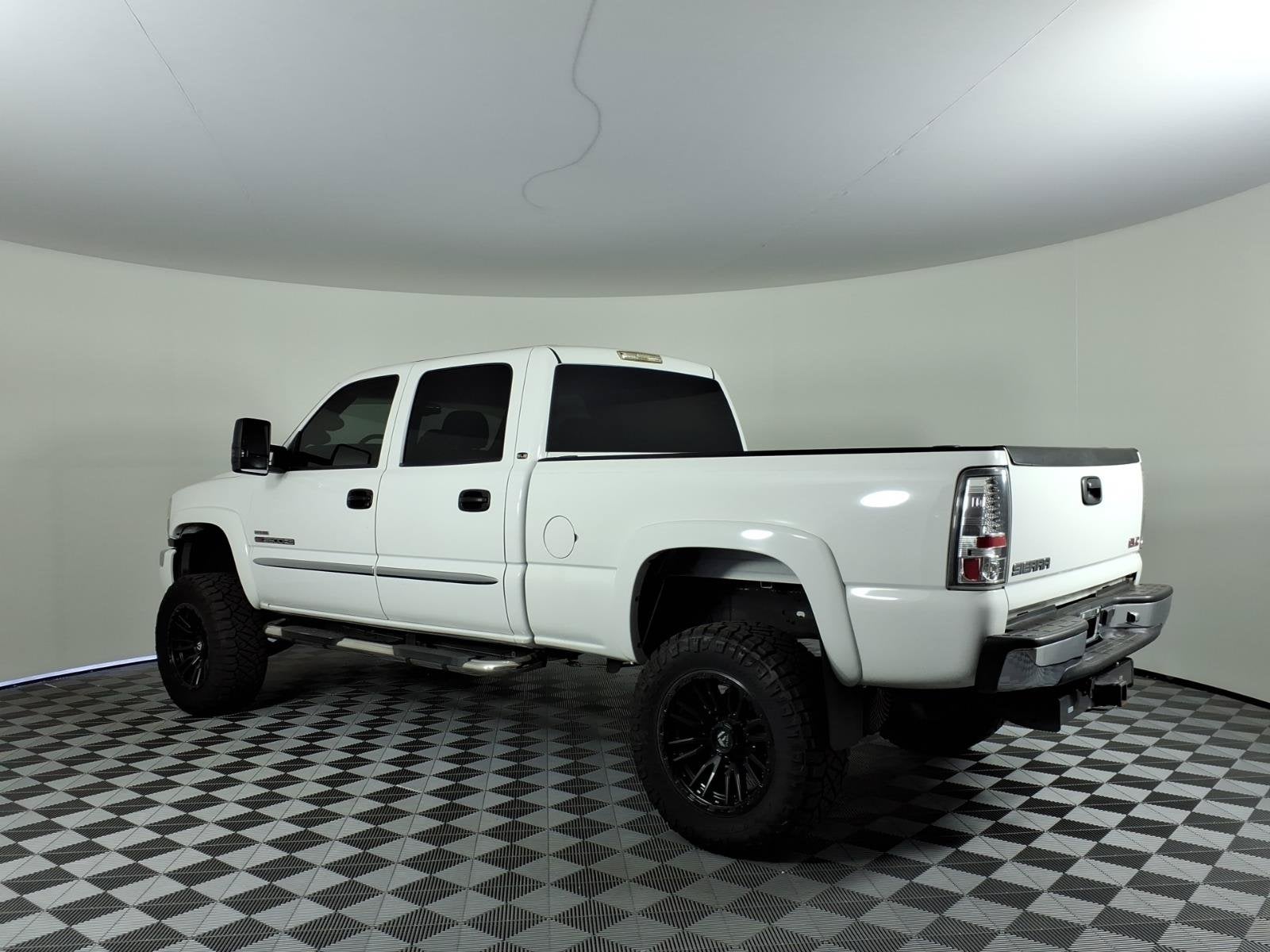 2005 GMC Sierra 2500 HD SLE