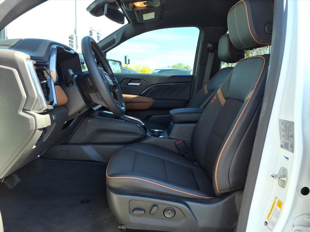 2023 GMC Canyon AT4