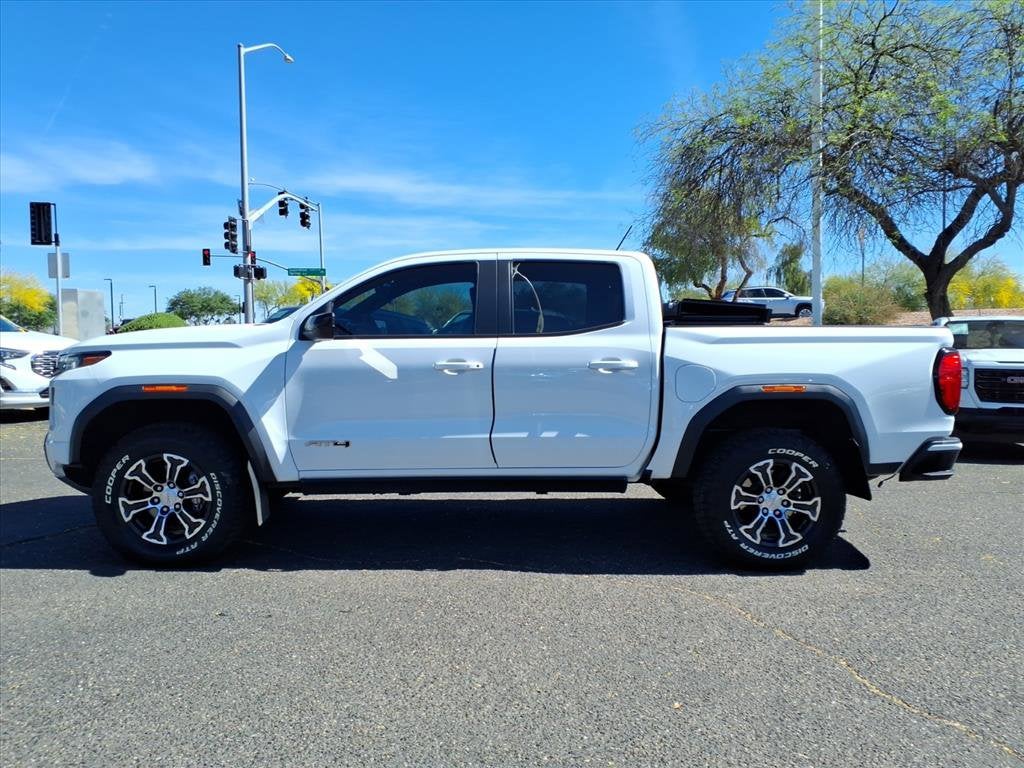 2023 GMC Canyon AT4