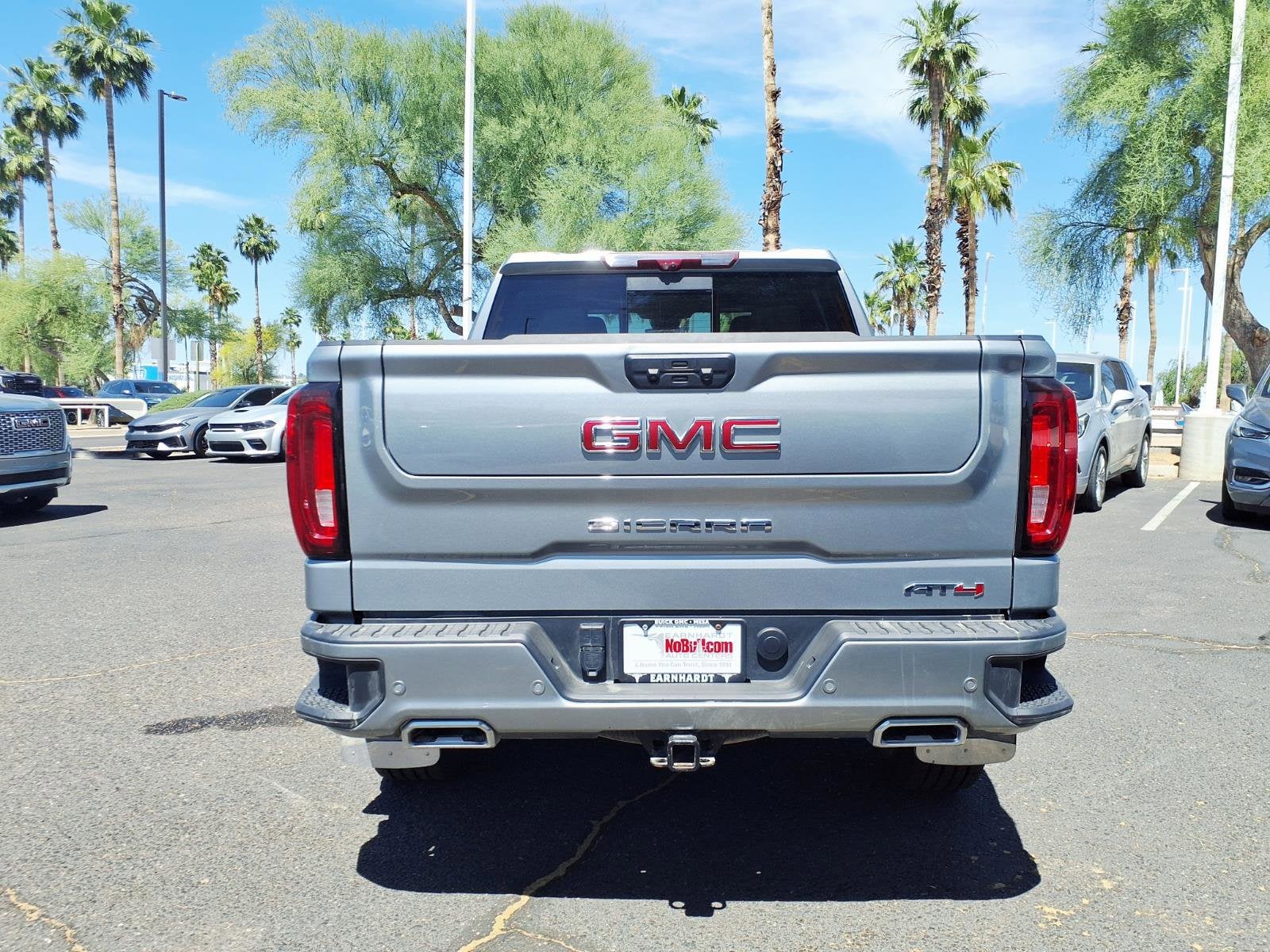 2024 GMC Sierra 1500 AT4