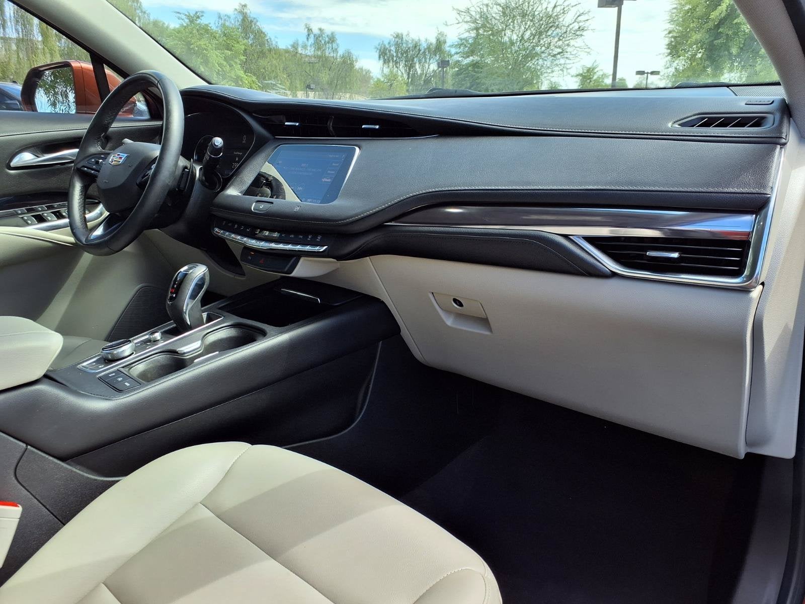 2019 Cadillac XT4 FWD Luxury