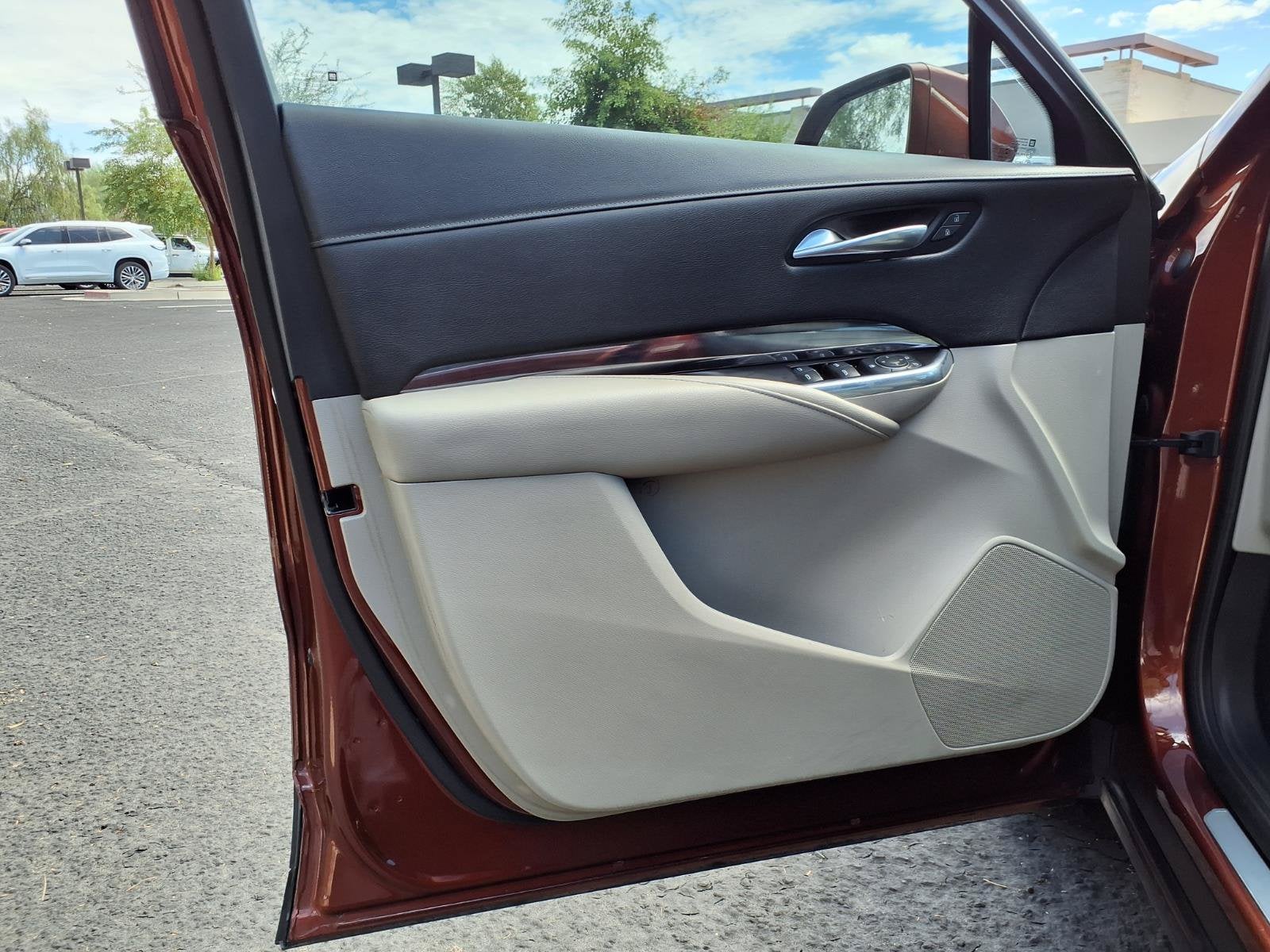 2019 Cadillac XT4 FWD Luxury