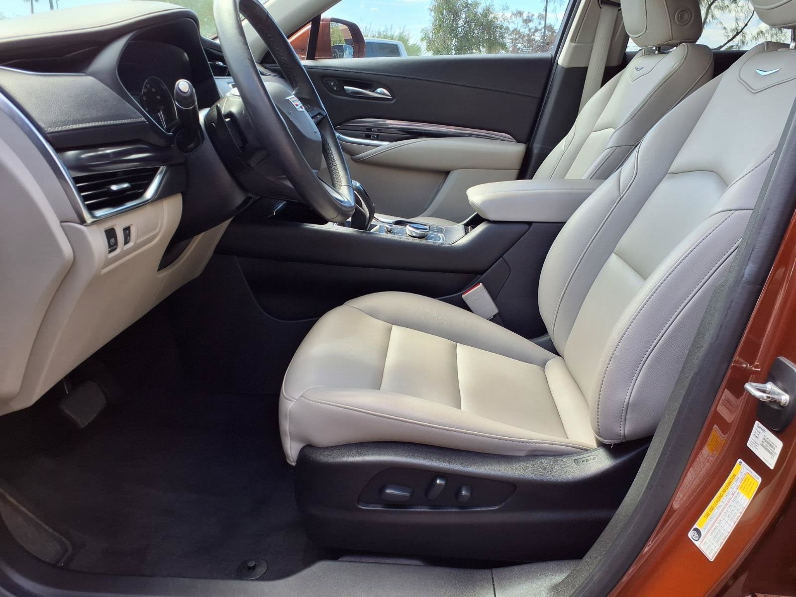 2019 Cadillac XT4 FWD Luxury