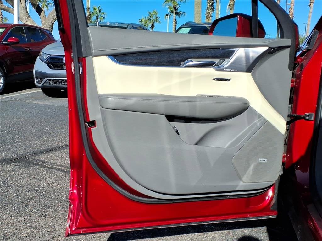 2020 Cadillac XT6 Premium Luxury