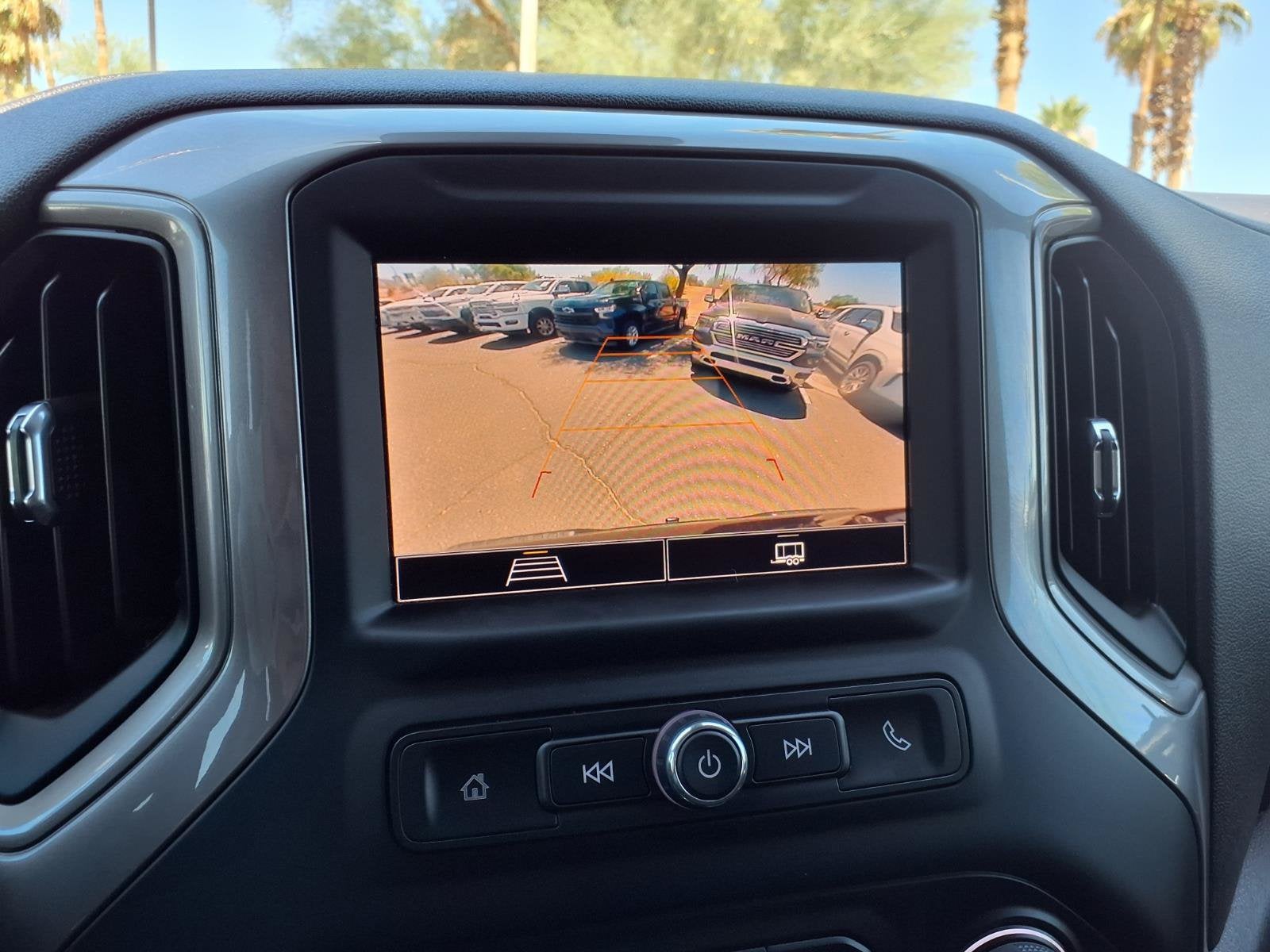 2022 Chevrolet Silverado 1500 Custom Trail Boss