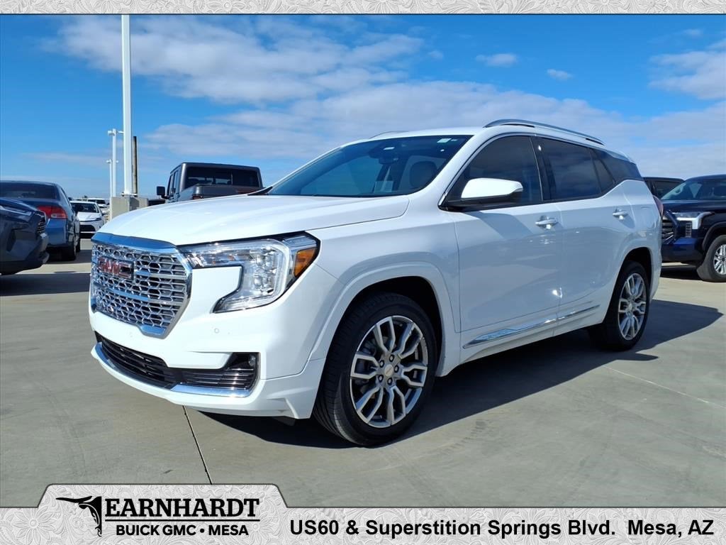 2023 GMC Terrain Denali