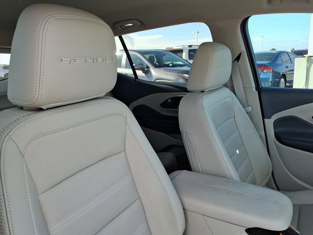 2023 GMC Terrain Denali