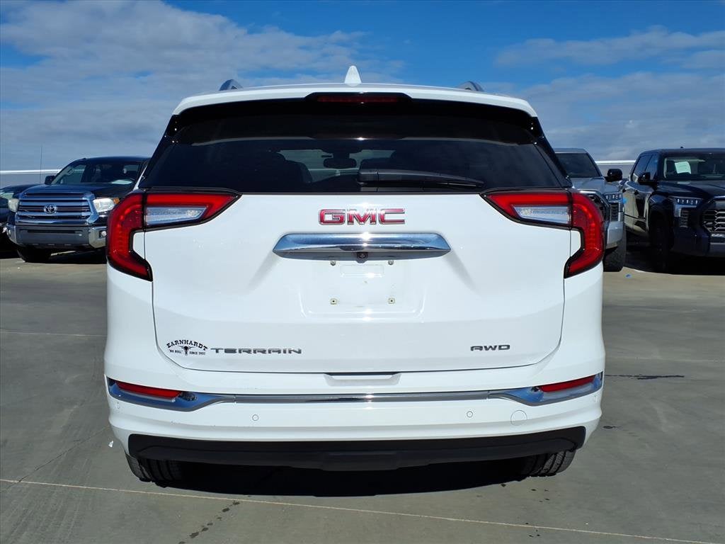 2023 GMC Terrain Denali