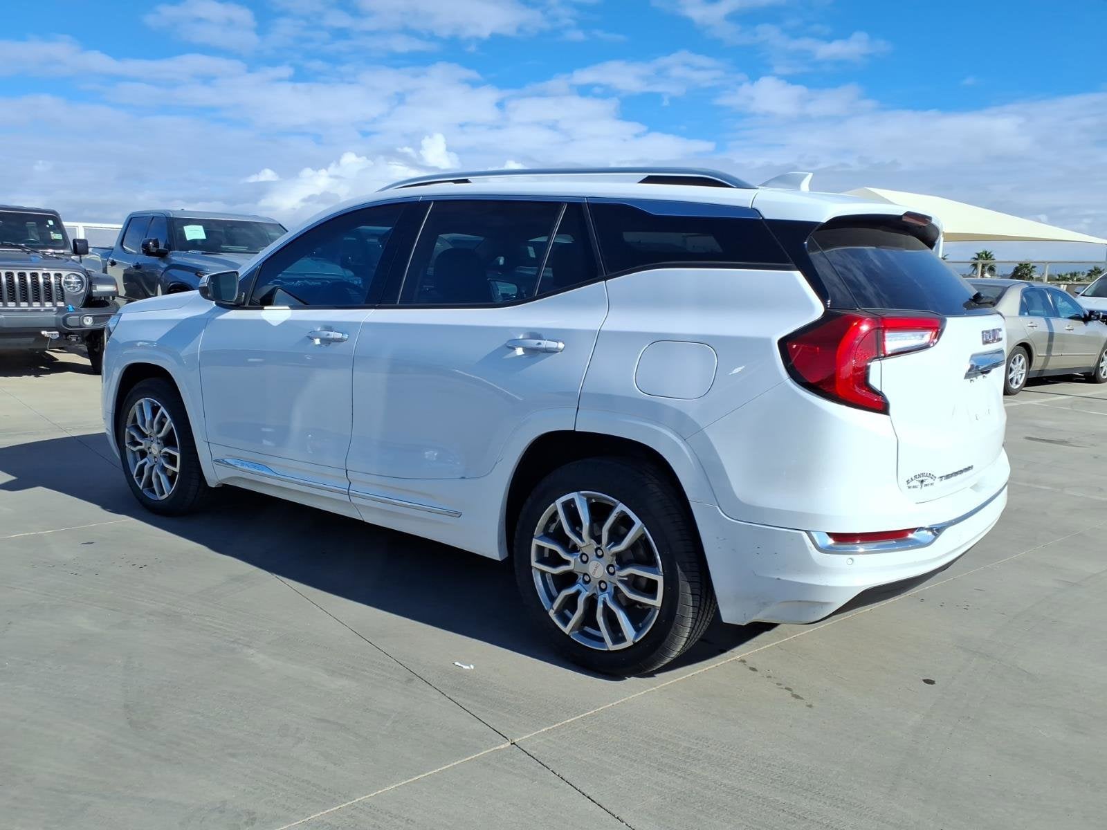 2023 GMC Terrain Denali