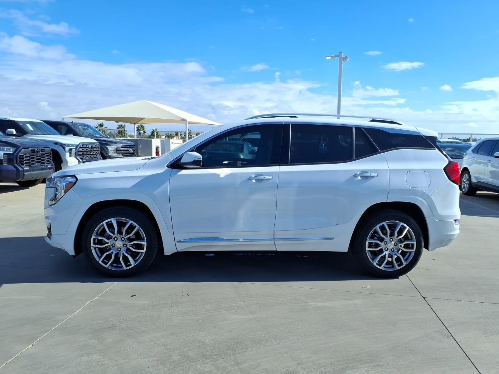 2023 GMC Terrain Denali
