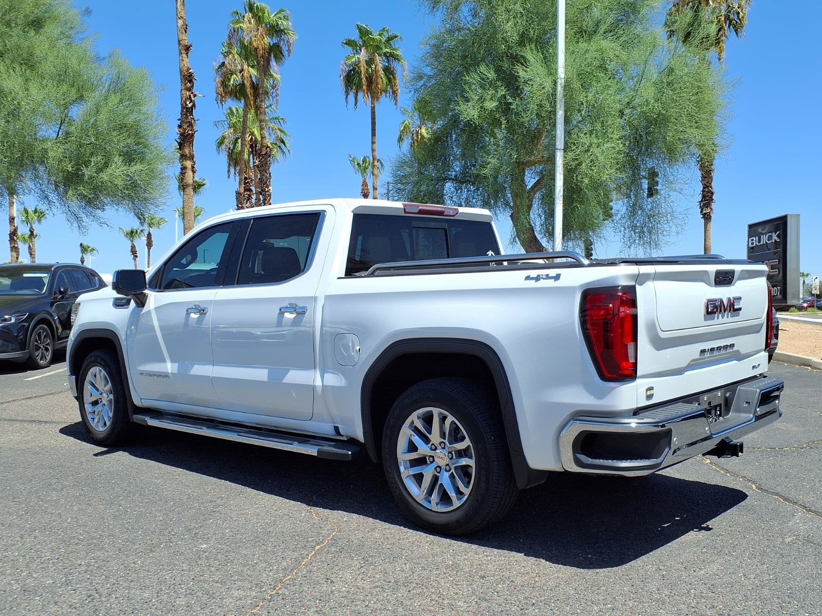 2020 GMC Sierra 1500 SLT
