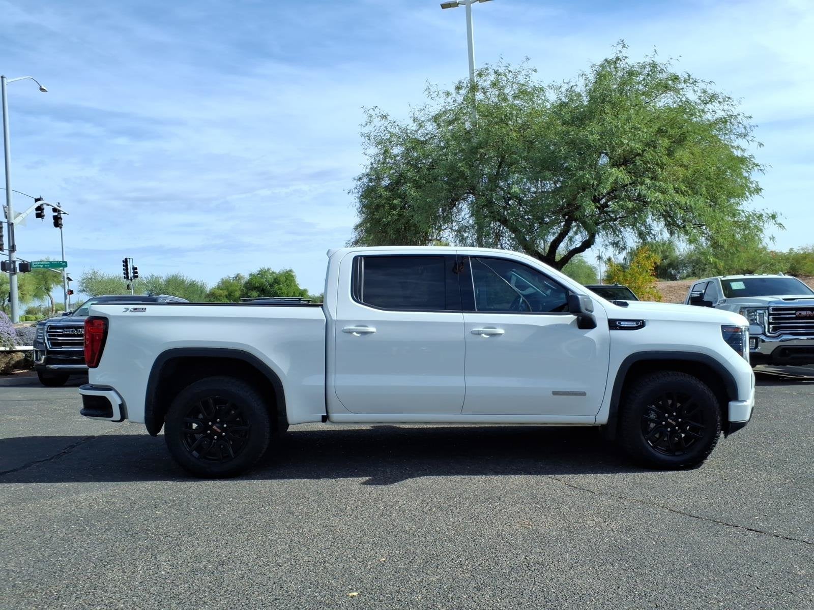 2023 GMC Sierra 1500 Elevation