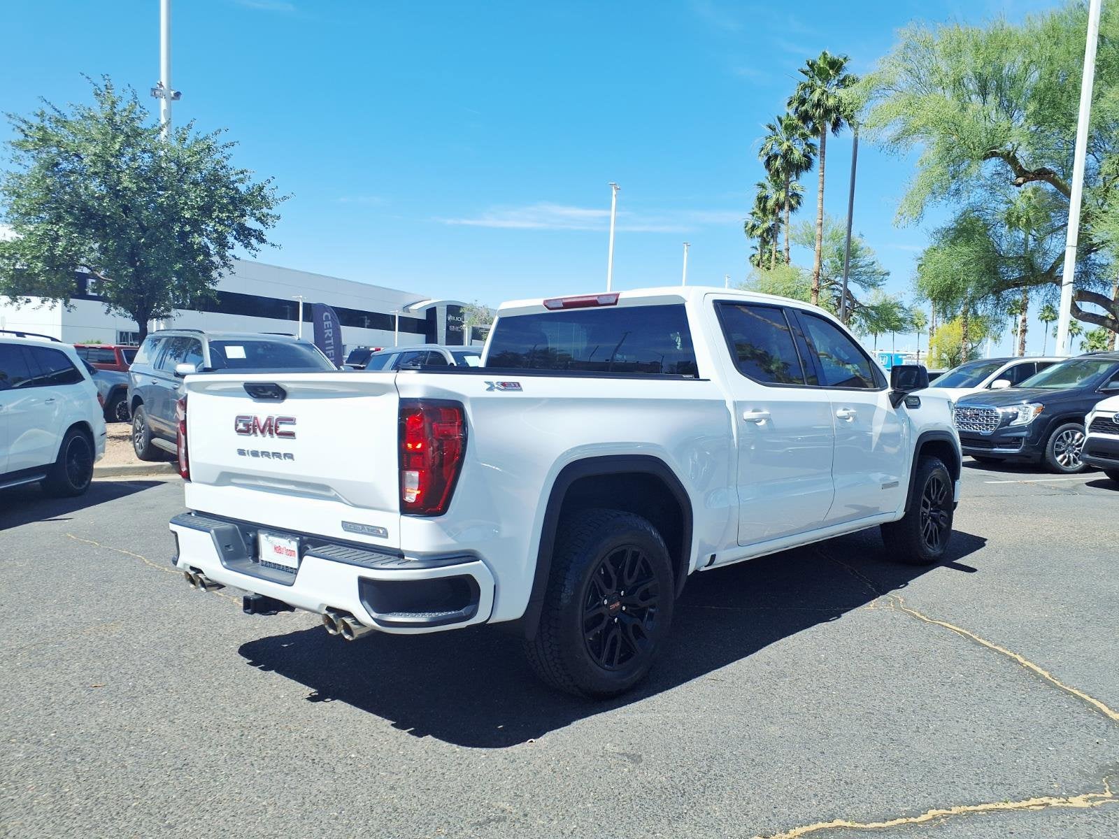 2025 GMC Sierra 1500 Elevation