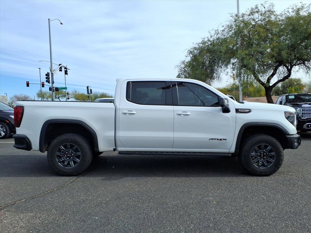2024 GMC Sierra 1500 AT4X