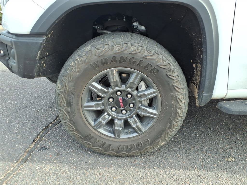 2024 GMC Sierra 1500 AT4X