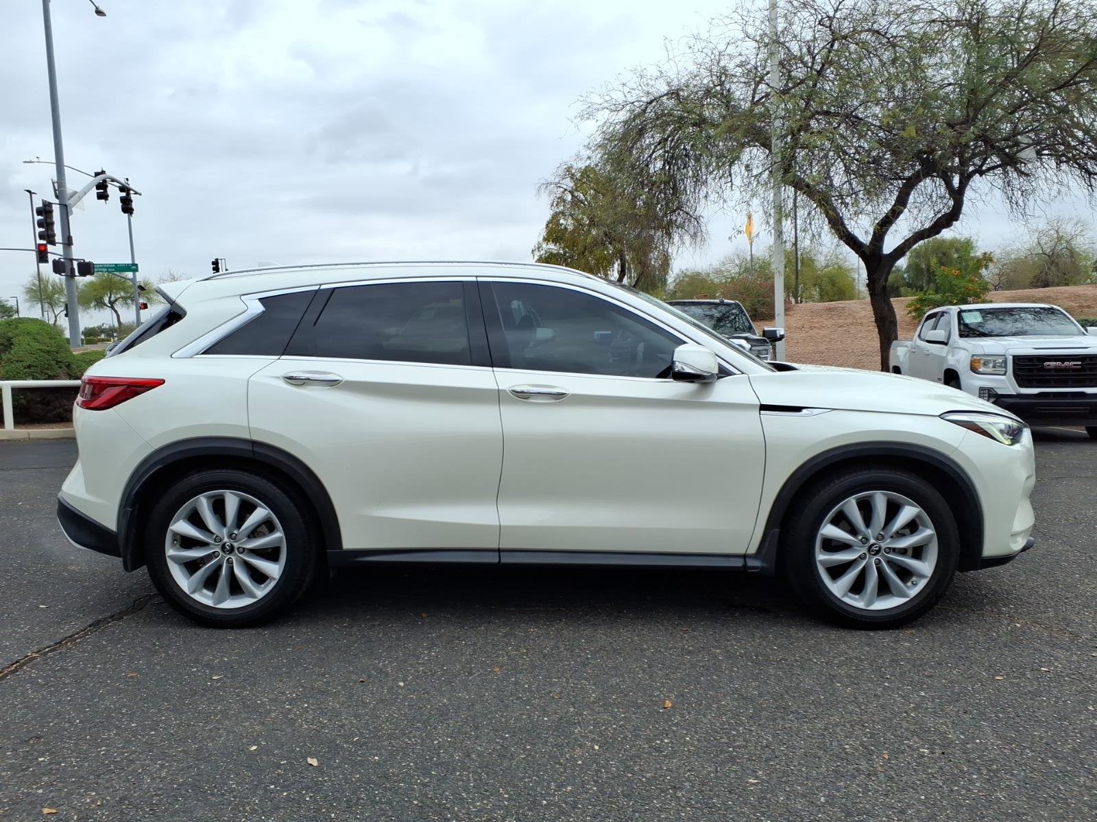 2019 INFINITI QX50 ESSENTIAL