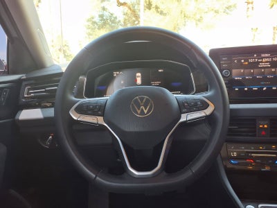 2025 Volkswagen Jetta SE