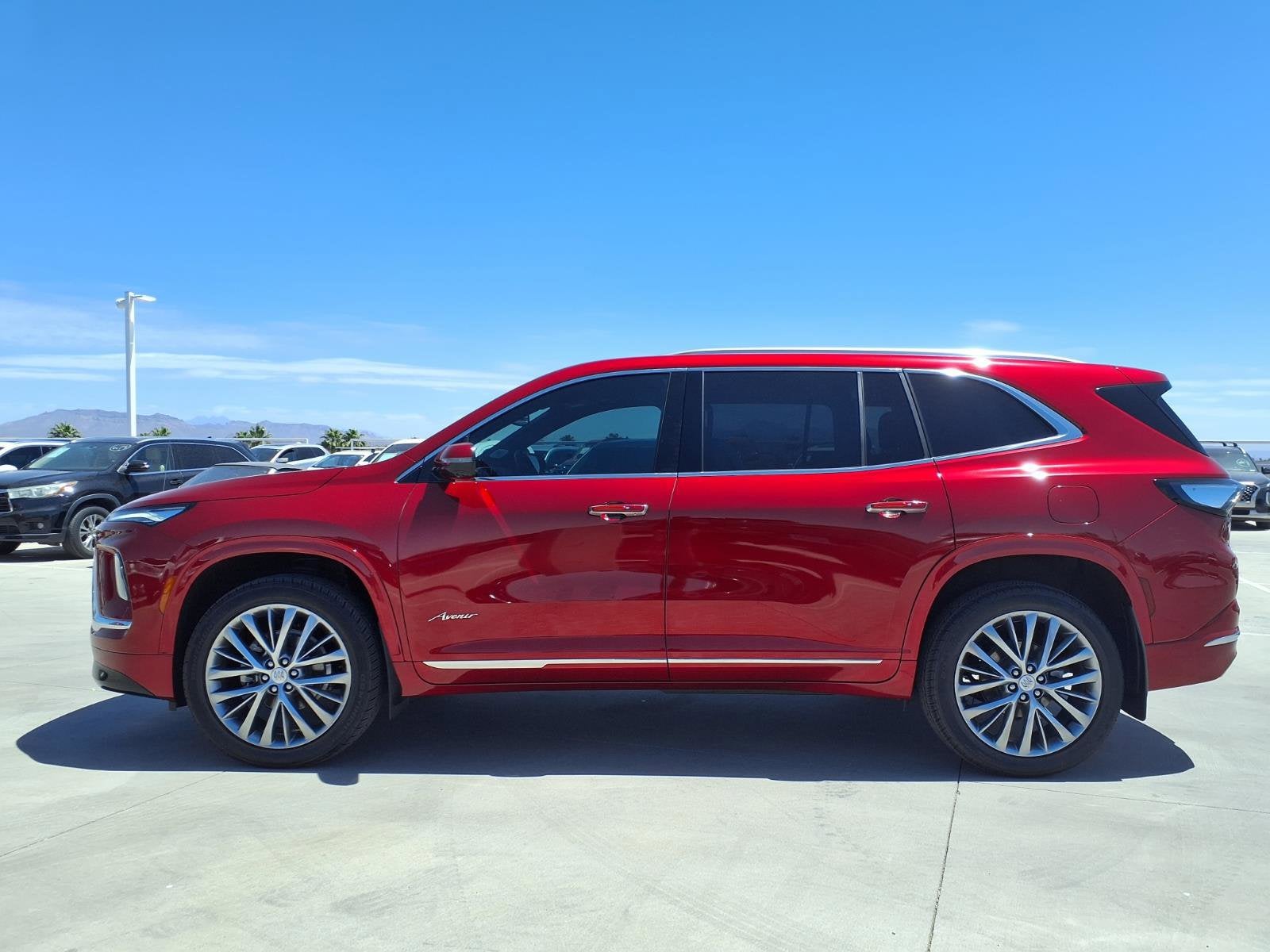 2025 Buick Enclave Avenir