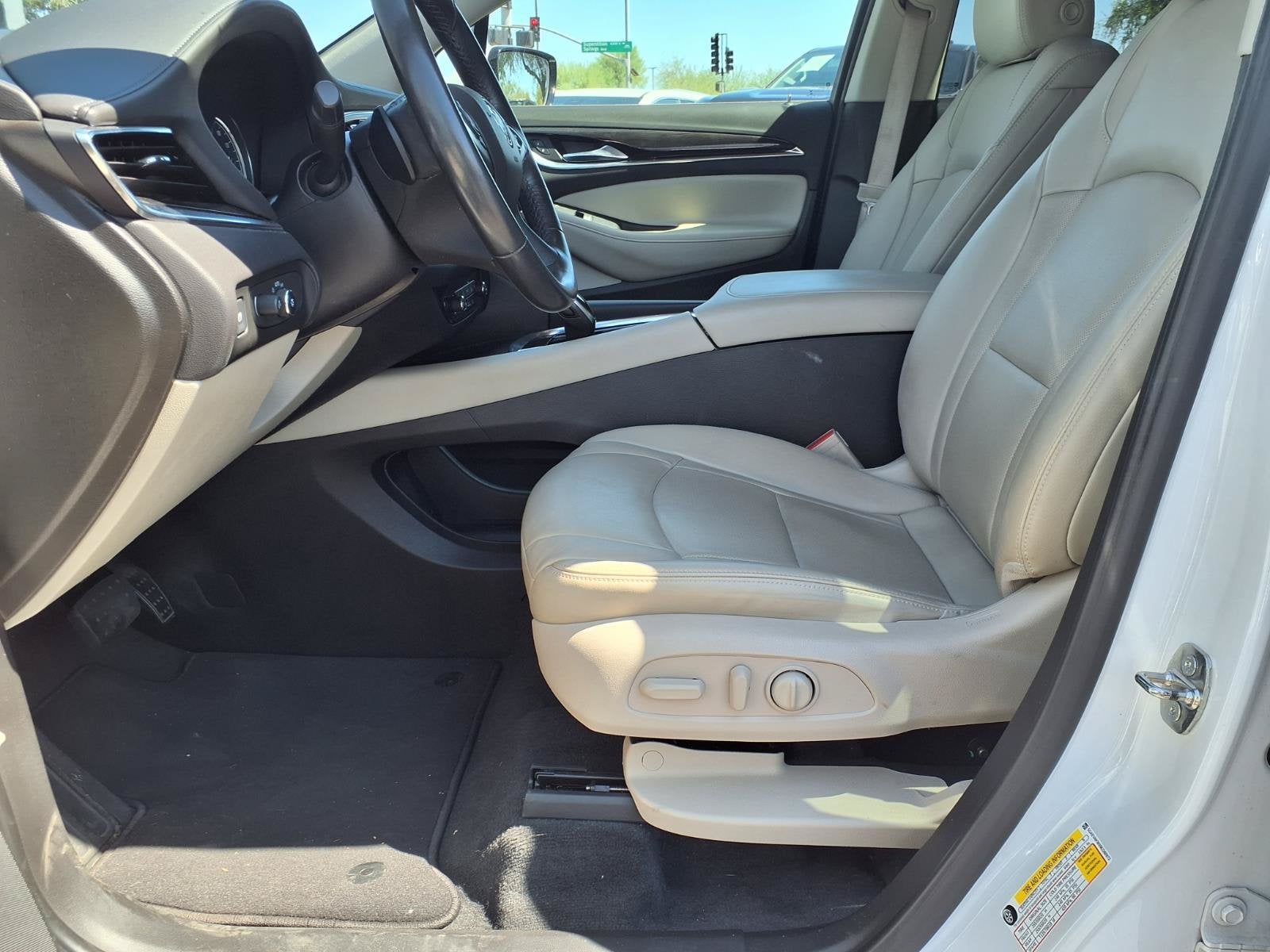 2021 Buick Enclave Essence