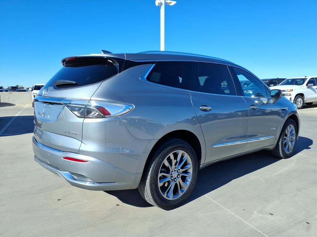 2024 Buick Enclave Avenir