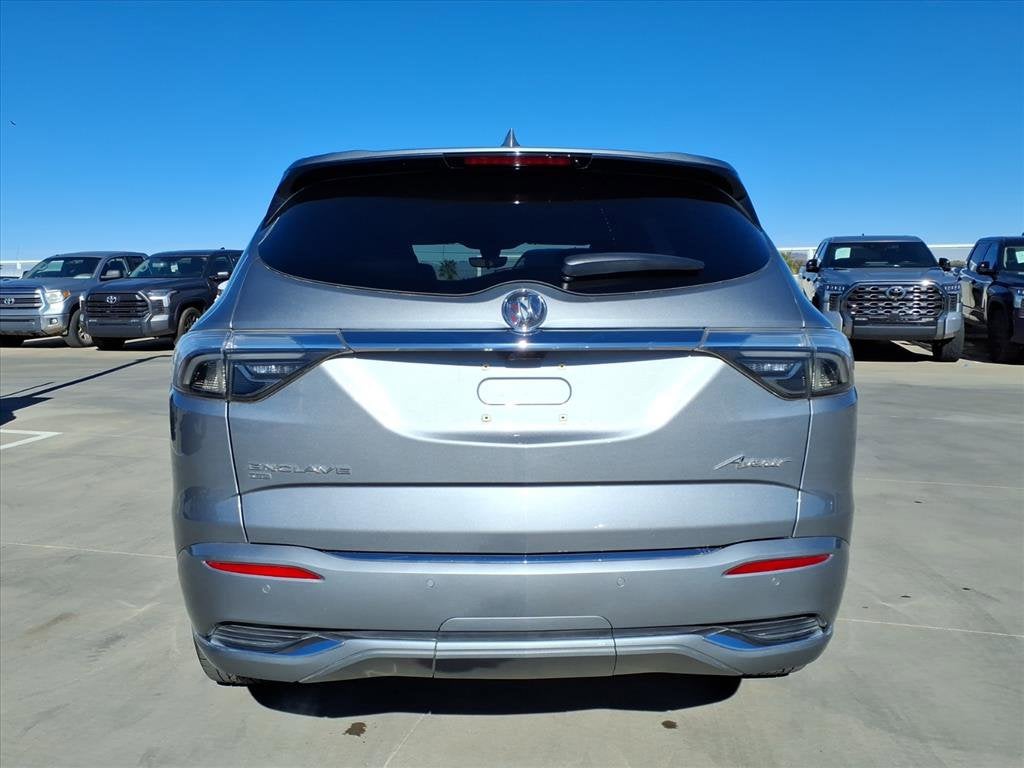 2024 Buick Enclave Avenir