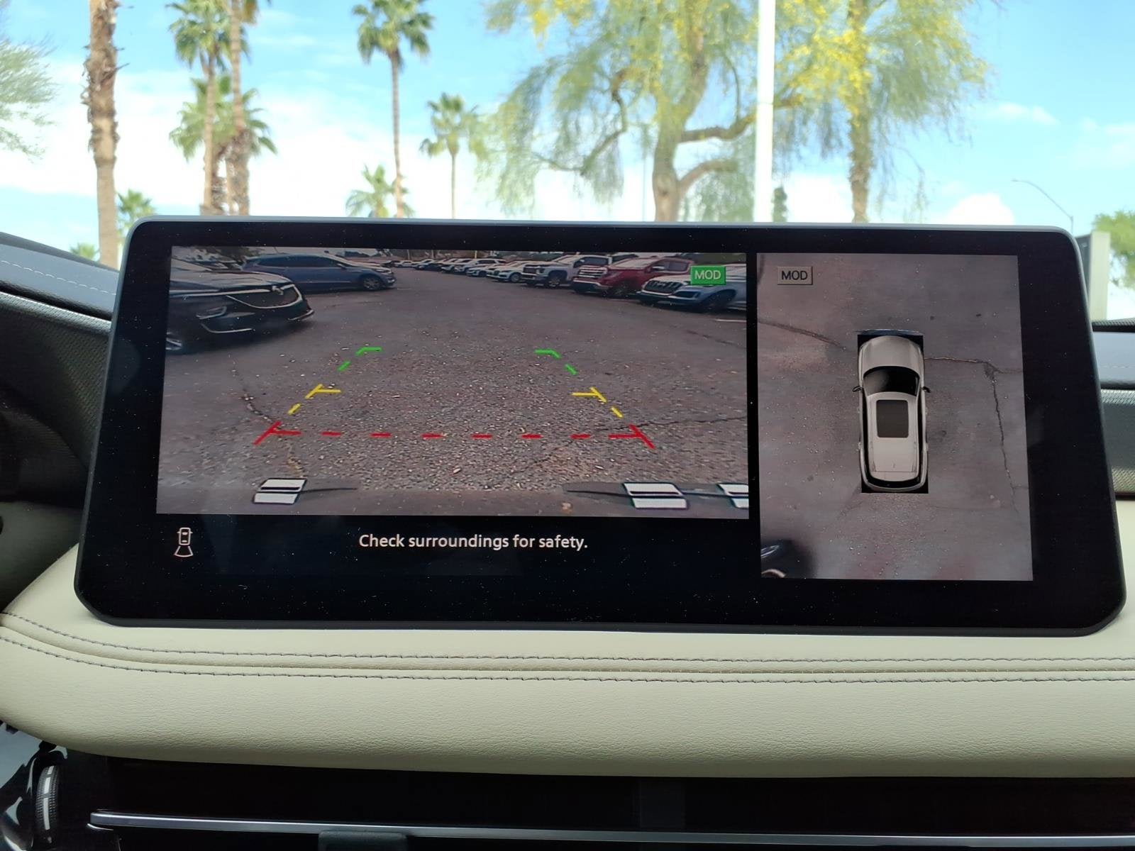 2025 INFINITI QX60 LUXE