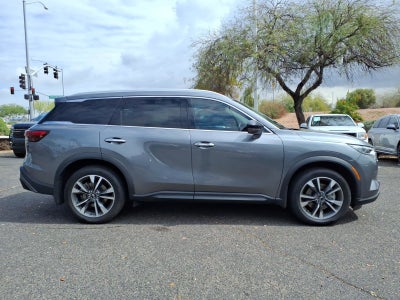 2025 INFINITI QX60 LUXE