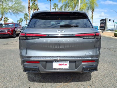 2025 INFINITI QX60 LUXE
