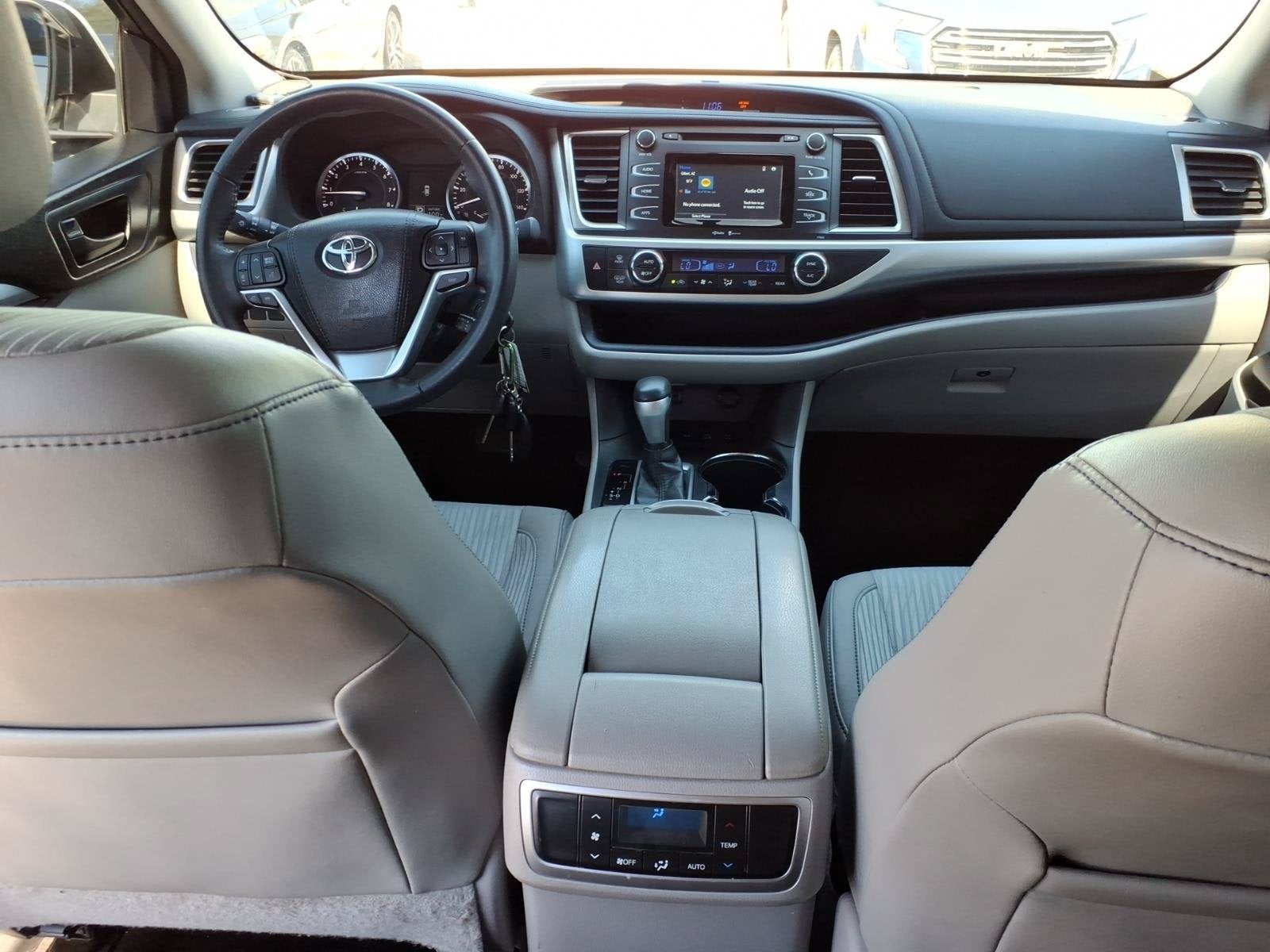 2015 Toyota Highlander LE