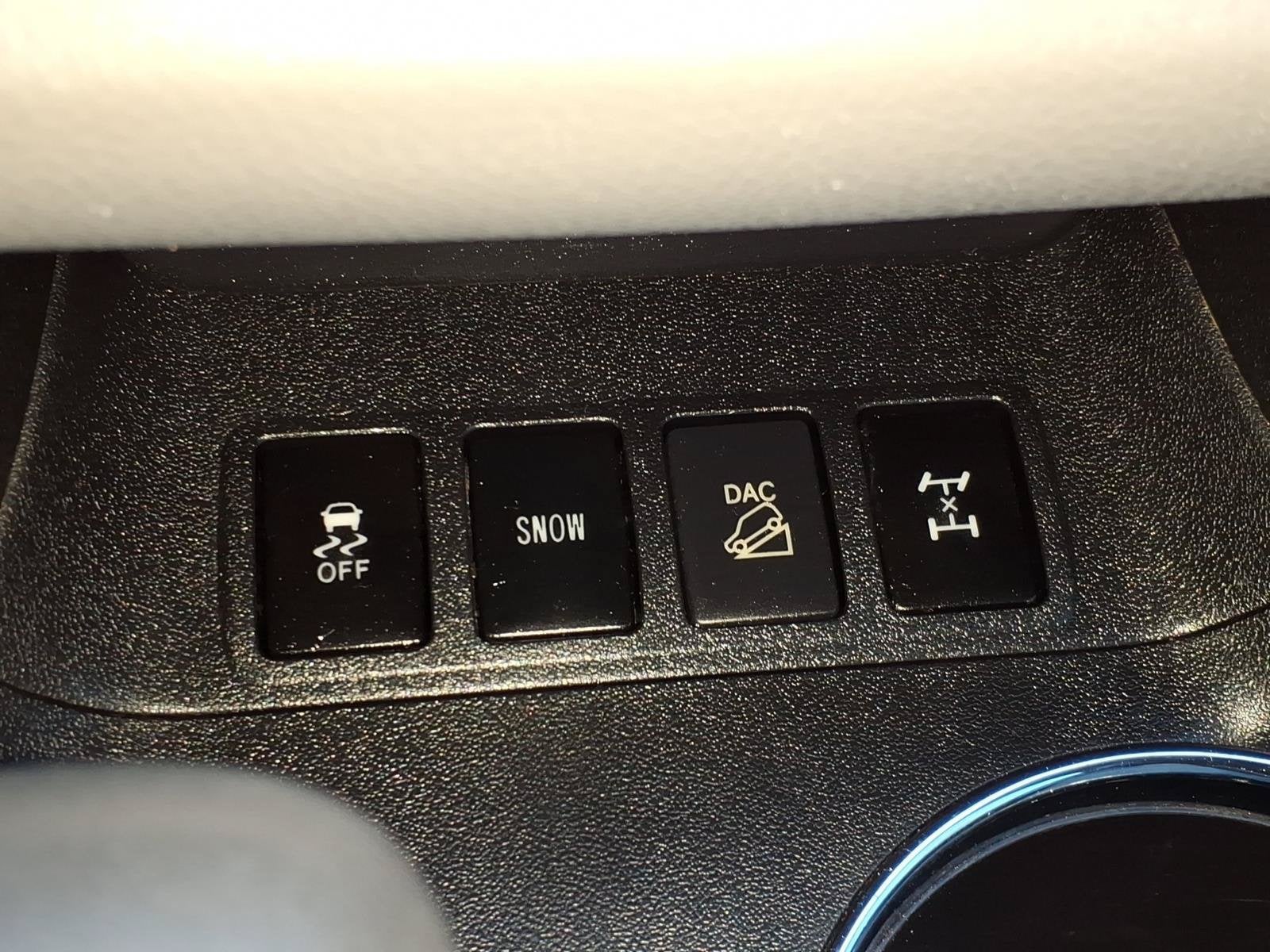 2015 Toyota Highlander LE