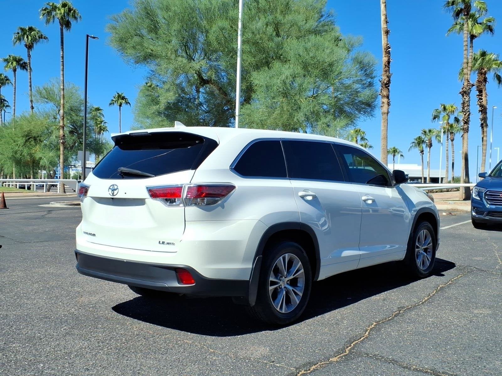 2015 Toyota Highlander LE