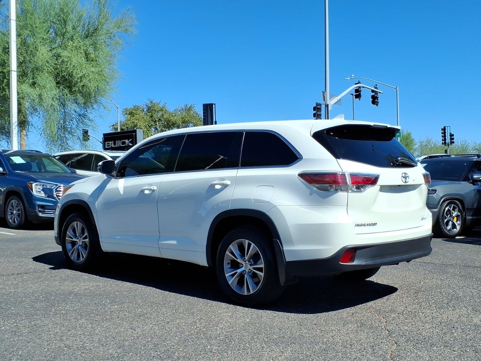2015 Toyota Highlander LE